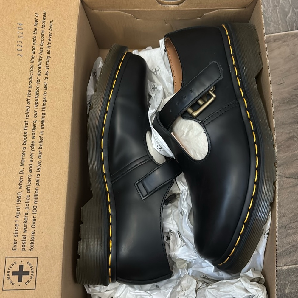 Dr marten Polley size 8